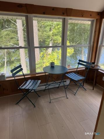 11 Mohawk Trail Newtown CT 06482