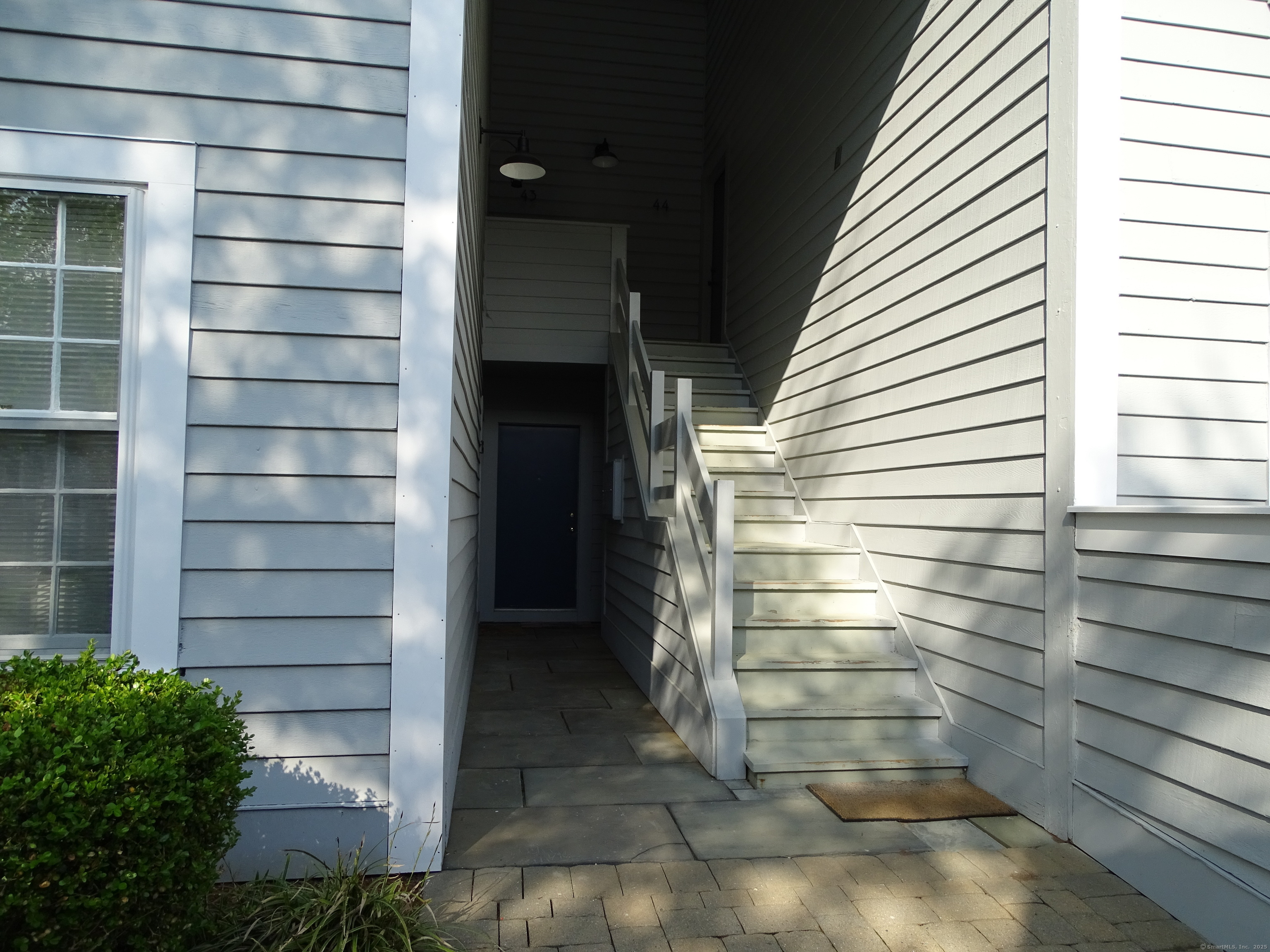 41 River Colony Guilford CT 06437