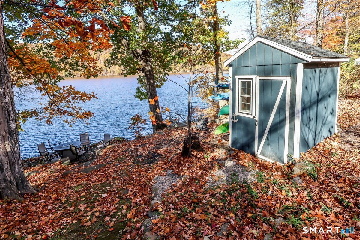 823 Candlewood Lake South Road New Milford CT 06776
