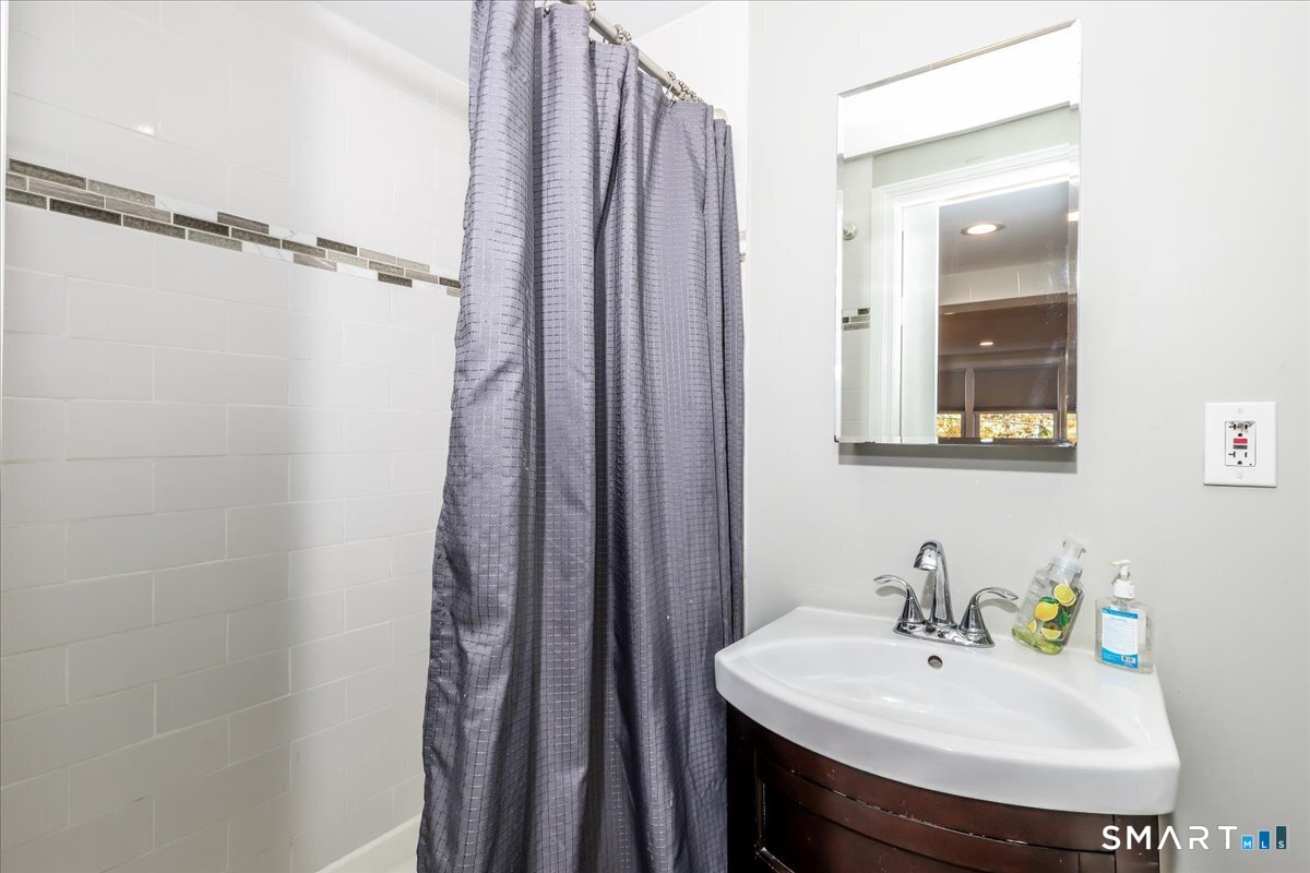 823 Candlewood Lake South Road New Milford CT 06776