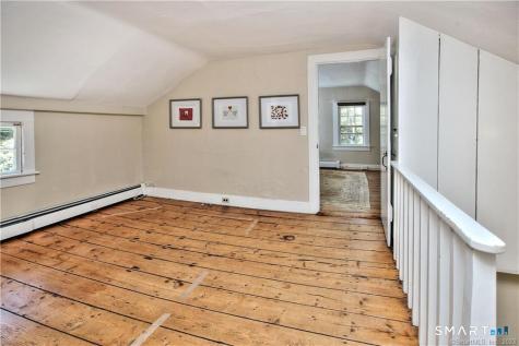 284 Lyons Plain Road Weston CT 06883