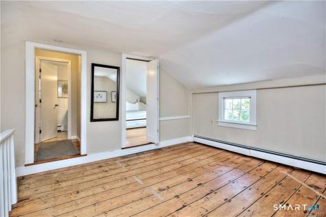 284 Lyons Plain Road Weston CT 06883