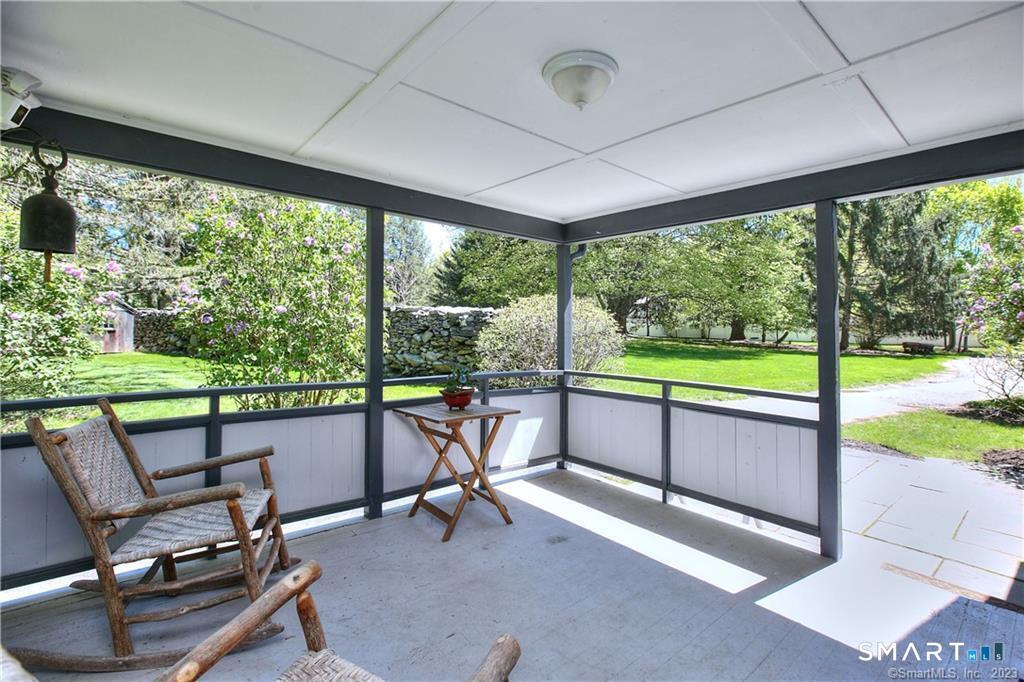 284 Lyons Plain Road Weston CT 06883