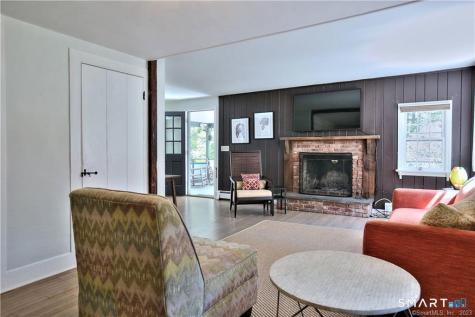 284 Lyons Plain Road Weston CT 06883