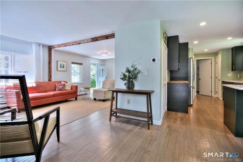 284 Lyons Plain Road Weston CT 06883