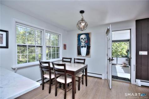 284 Lyons Plain Road Weston CT 06883