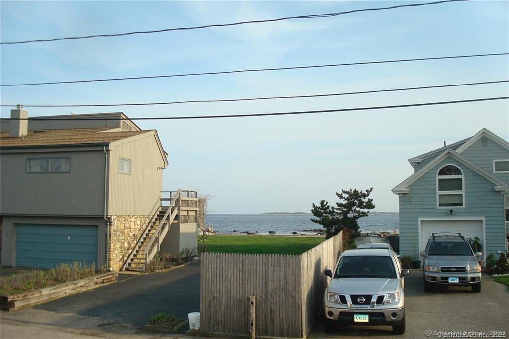 9 Skipper Street Stonington CT 06378