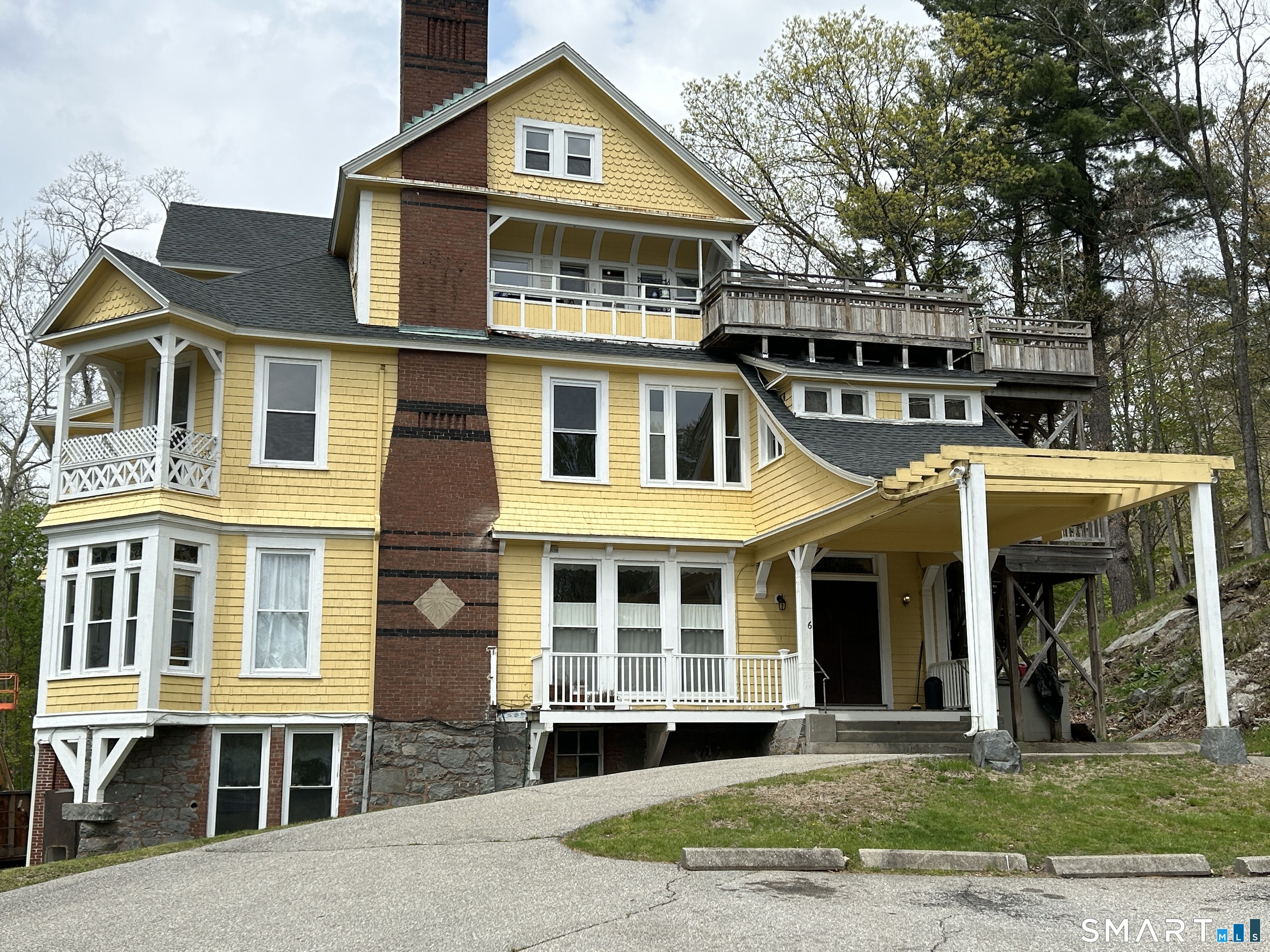 6 Beech Drive Norwich CT 06360
