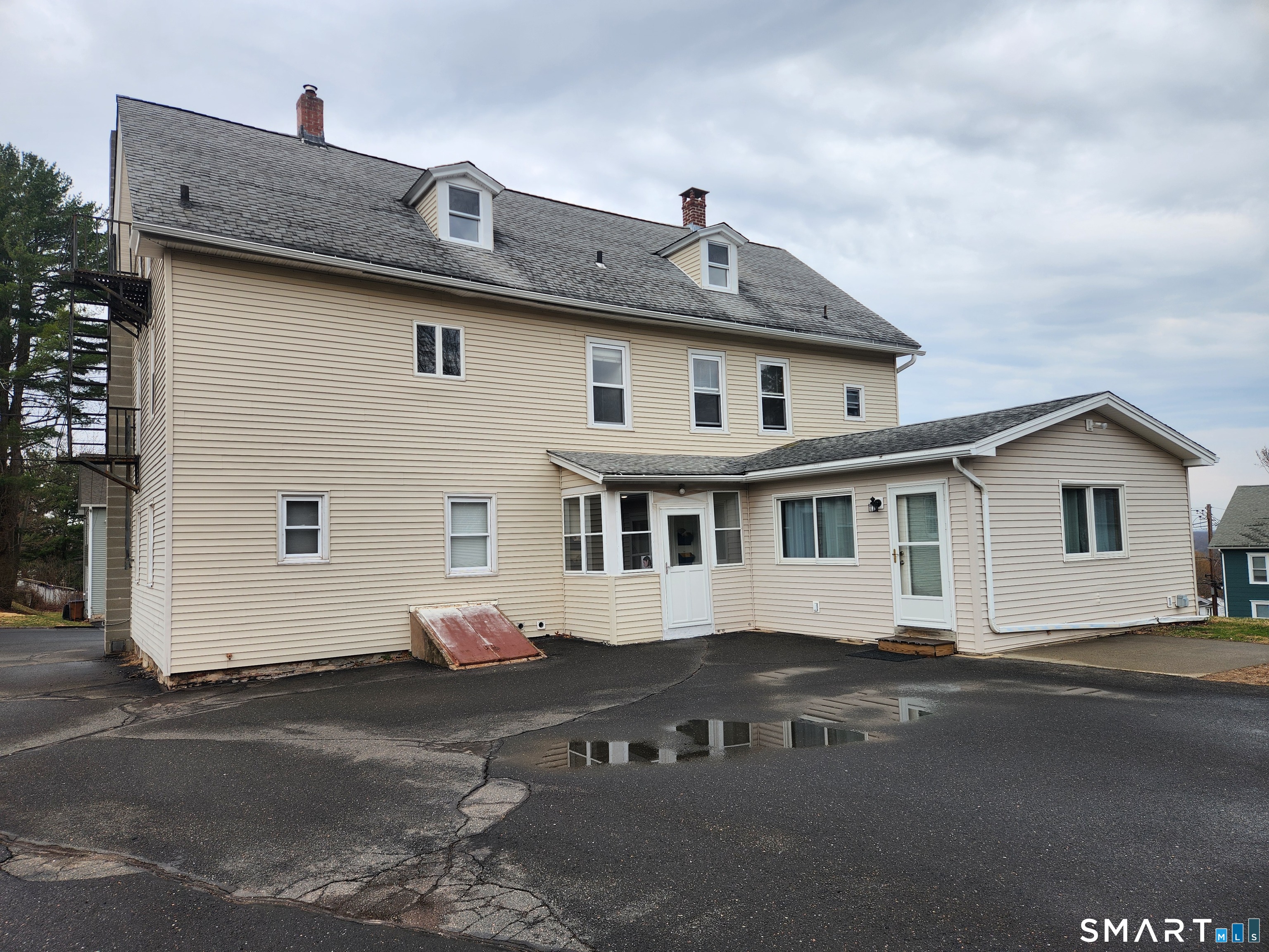 9 Morrison St Extension Vernon CT 06066