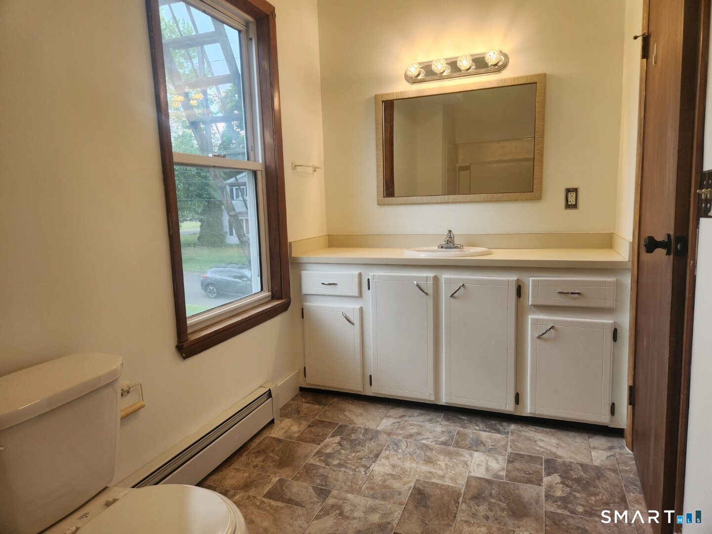 9 Morrison St Extension Vernon CT 06066