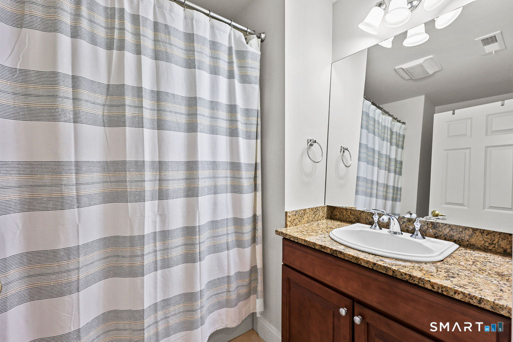 41 Park Place Circle West Hartford CT 06110