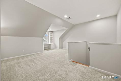 41 Park Place Circle West Hartford CT 06110