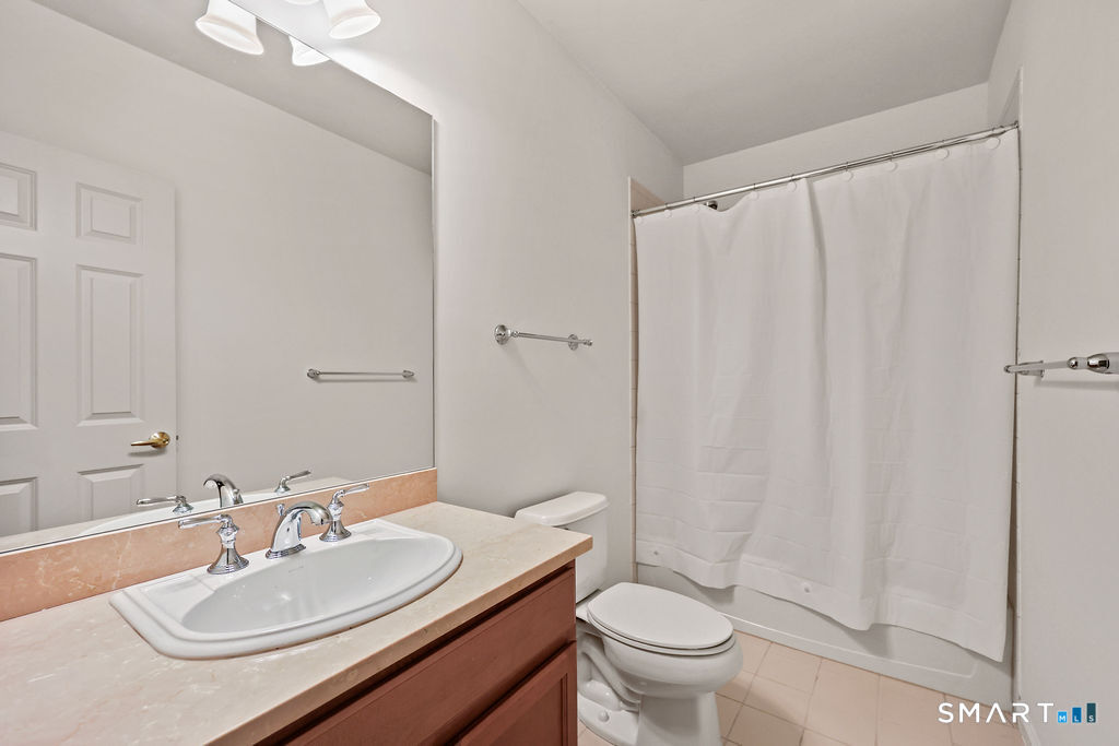 41 Park Place Circle West Hartford CT 06110