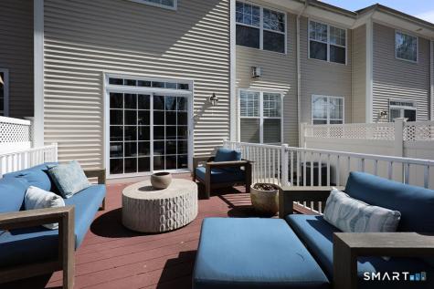 41 Park Place Circle West Hartford CT 06110