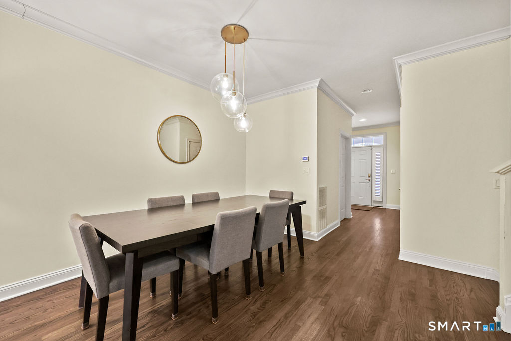 41 Park Place Circle West Hartford CT 06110