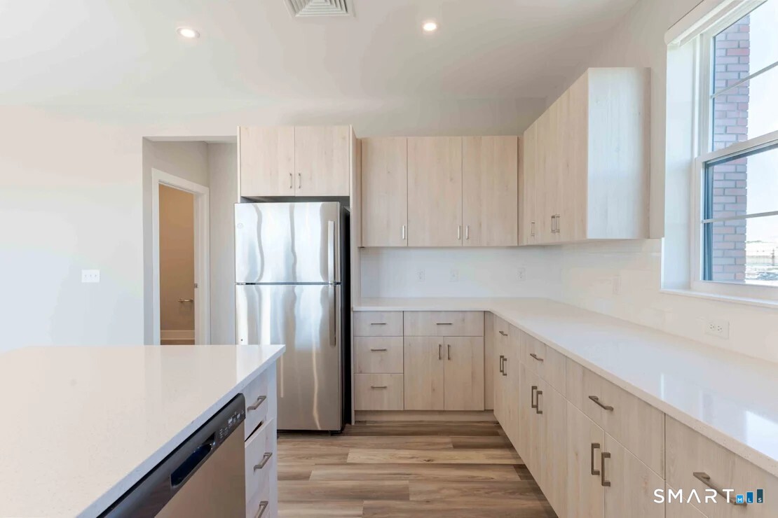 219 Ash Creek Boulevard Fairfield CT 06824