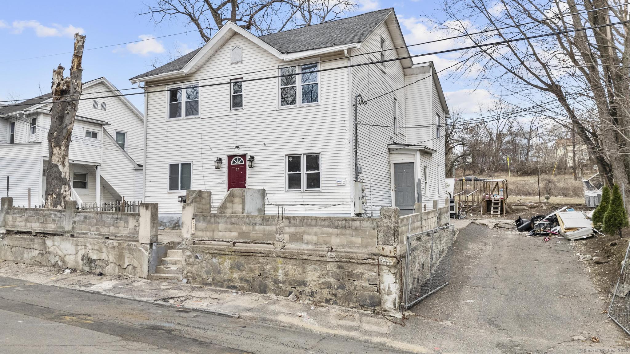 71 River Street Waterbury CT 06706