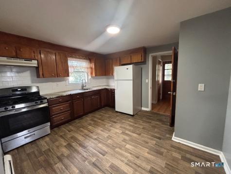 72 Fiske Avenue Bridgeport CT 06606