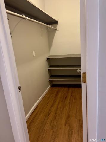 300-302 Soundview Avenue Fairfield CT 06825