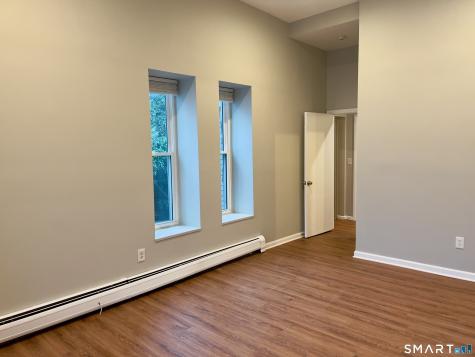 300-302 Soundview Avenue Fairfield CT 06825