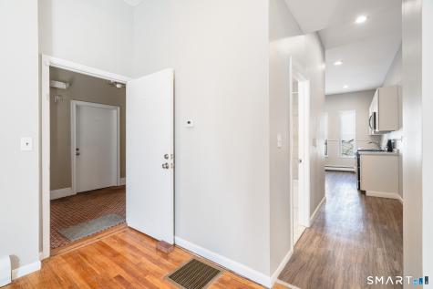 300-302 Soundview Avenue Fairfield CT 06825