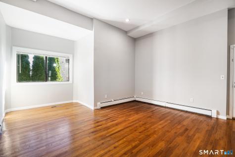 300-302 Soundview Avenue Fairfield CT 06825