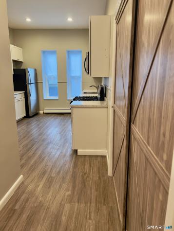 300-302 Soundview Avenue Fairfield CT 06825