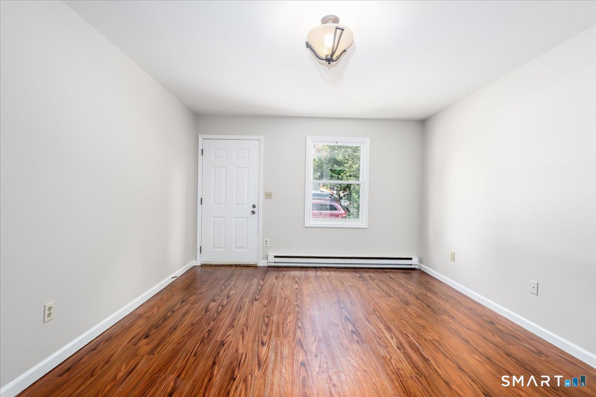 28 Middle Street New Milford CT 06776