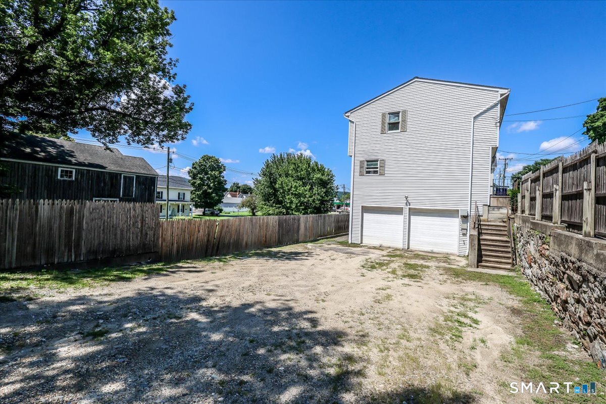 28 Middle Street New Milford CT 06776