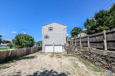 28 Middle Street New Milford CT 06776