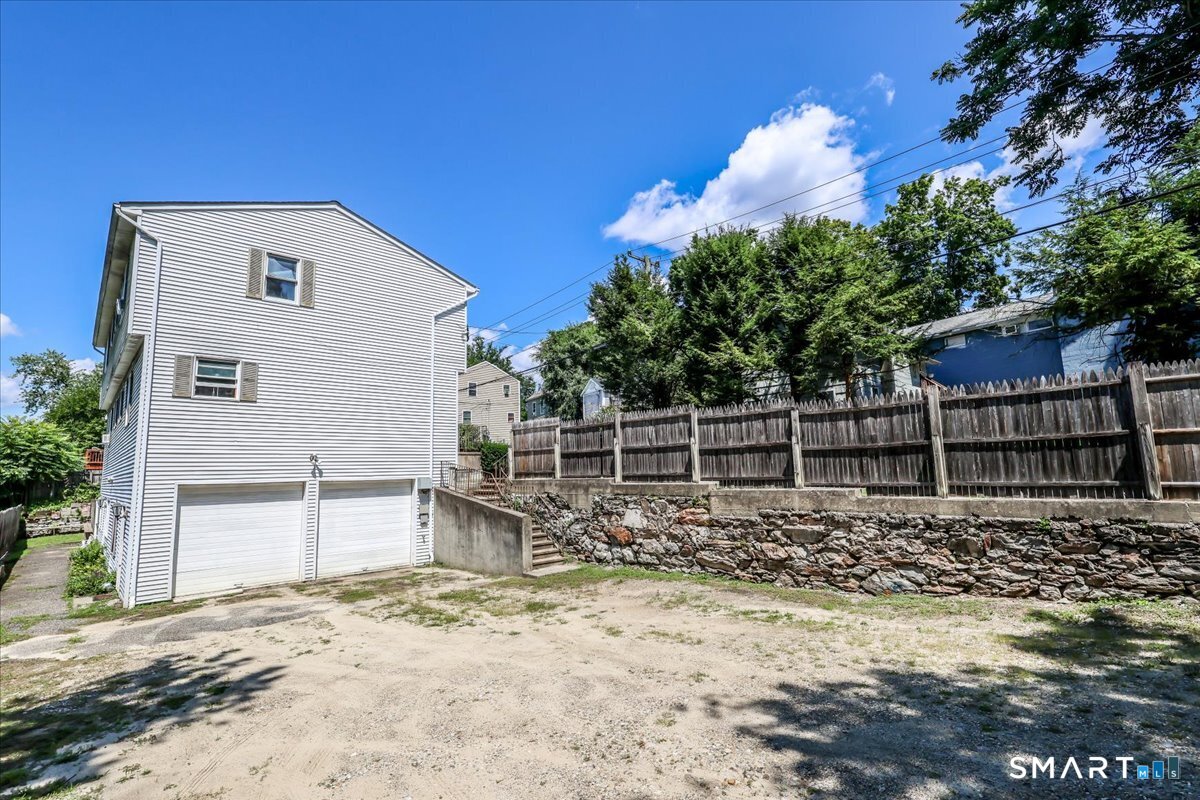 28 Middle Street New Milford CT 06776