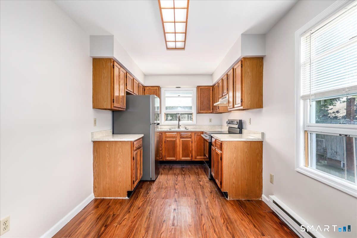 28 Middle Street New Milford CT 06776