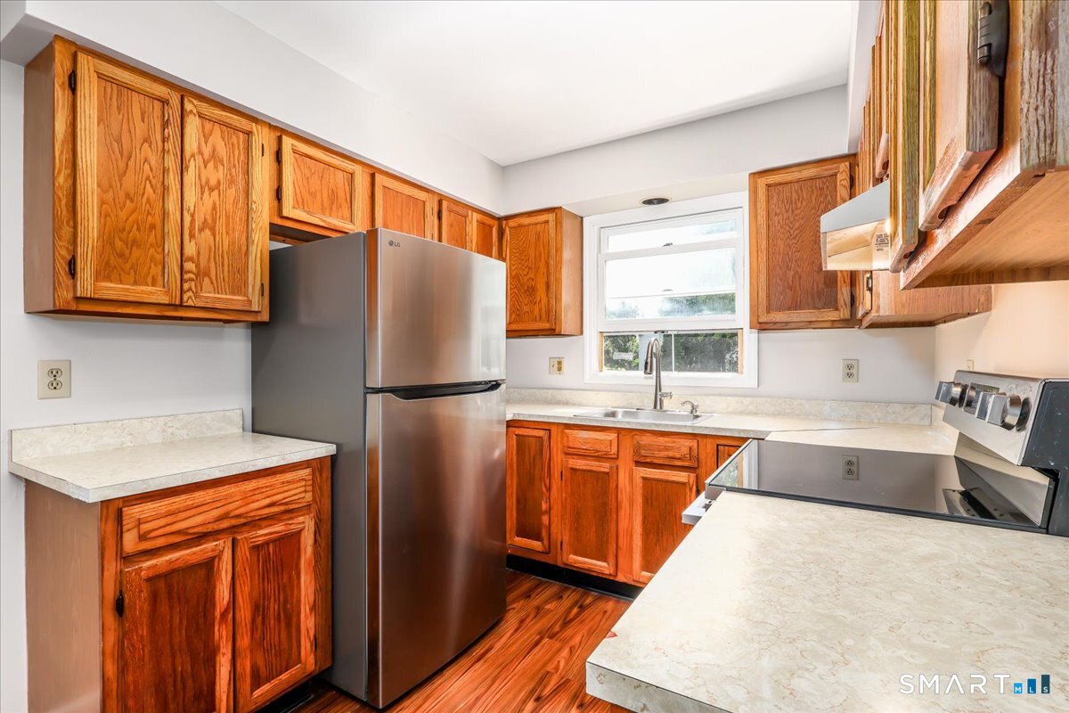 28 Middle Street New Milford CT 06776