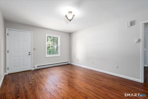 28 Middle Street New Milford CT 06776