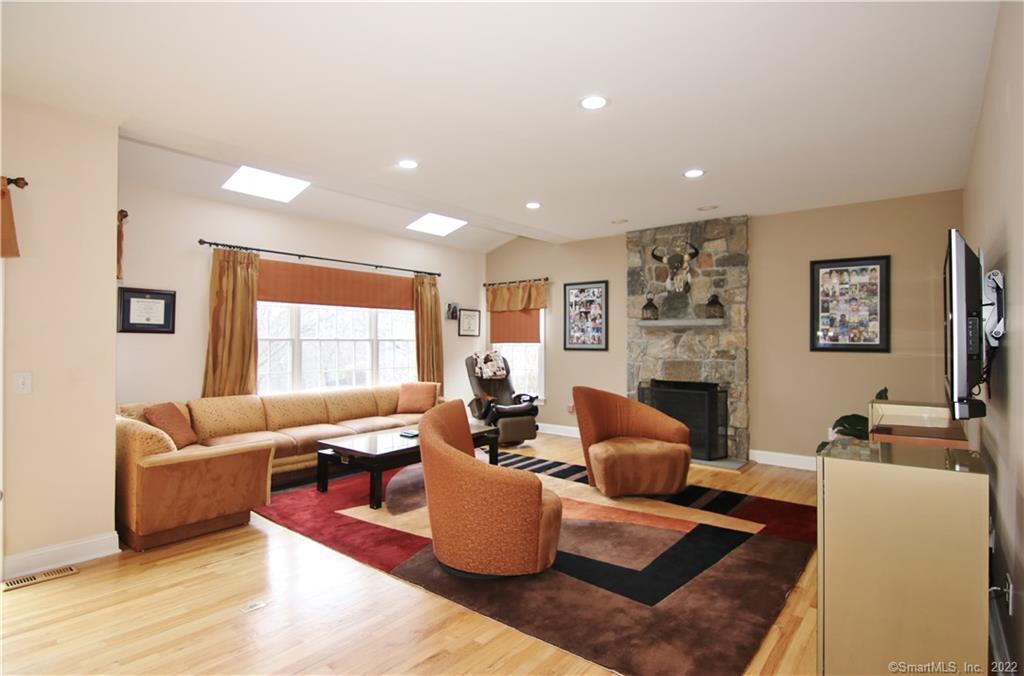 37 West Rock Trail Stamford CT 06902