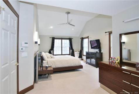 37 West Rock Trail Stamford CT 06902