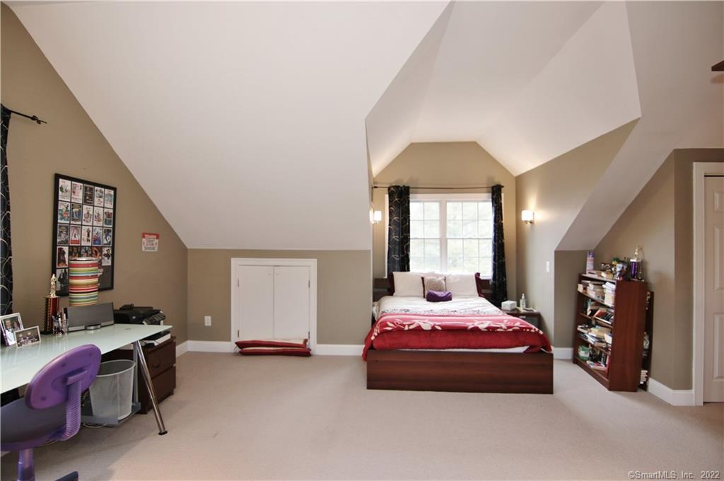 37 West Rock Trail Stamford CT 06902