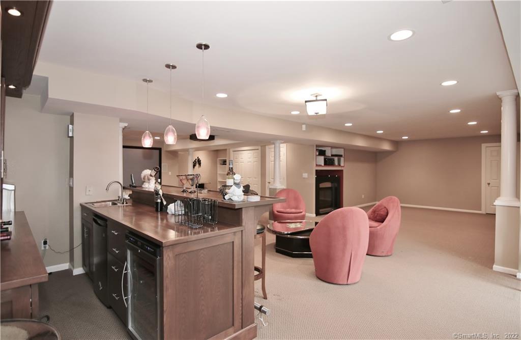 37 West Rock Trail Stamford CT 06902