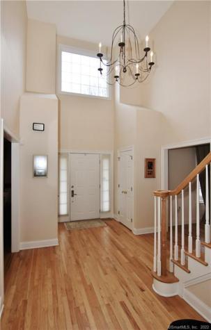37 West Rock Trail Stamford CT 06902