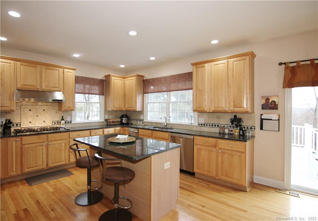 37 West Rock Trail Stamford CT 06902