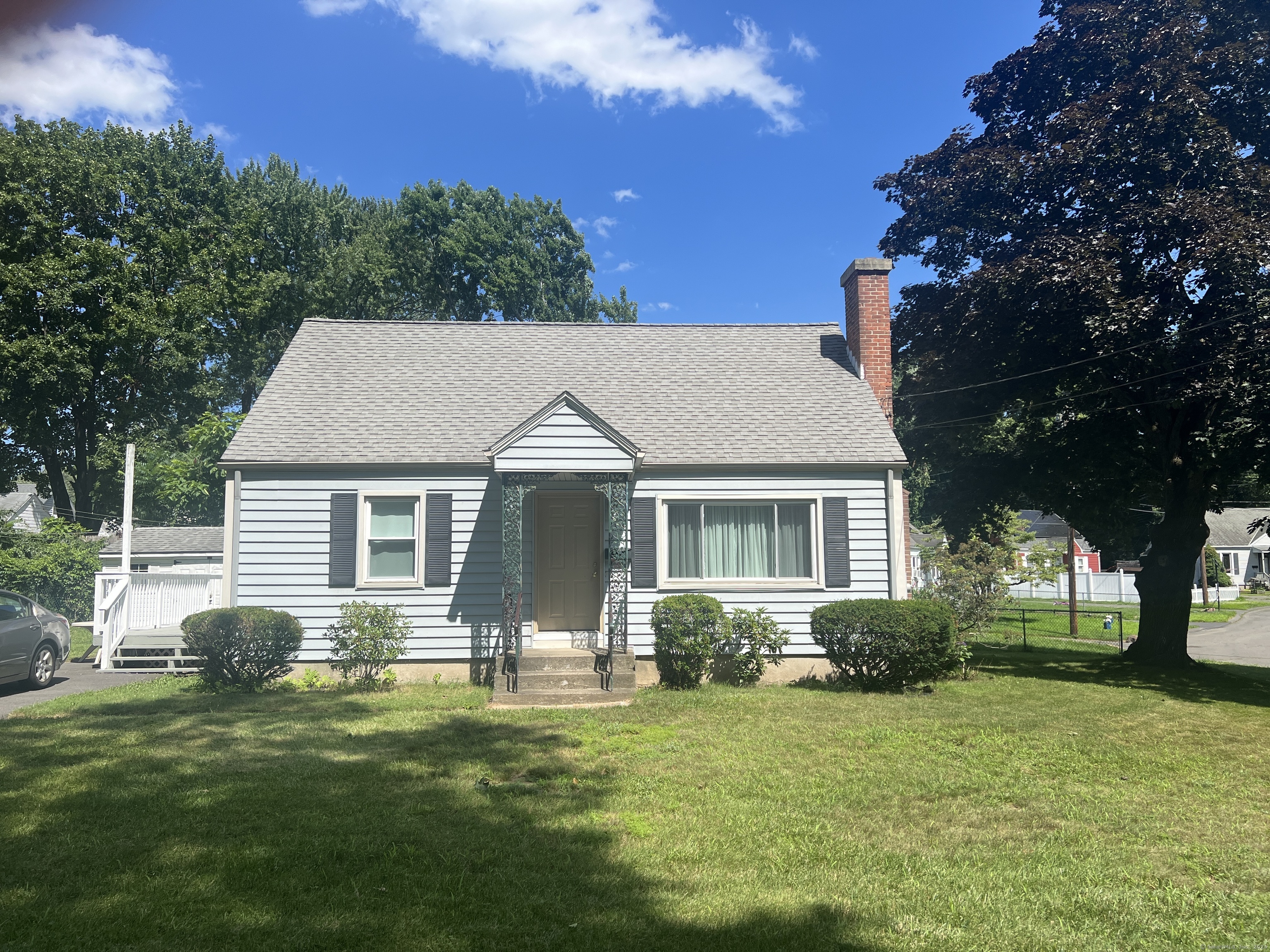 202 Abbotsford Avenue West Hartford CT 06110