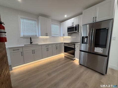 21-23 Elliott Street Hartford CT 06114