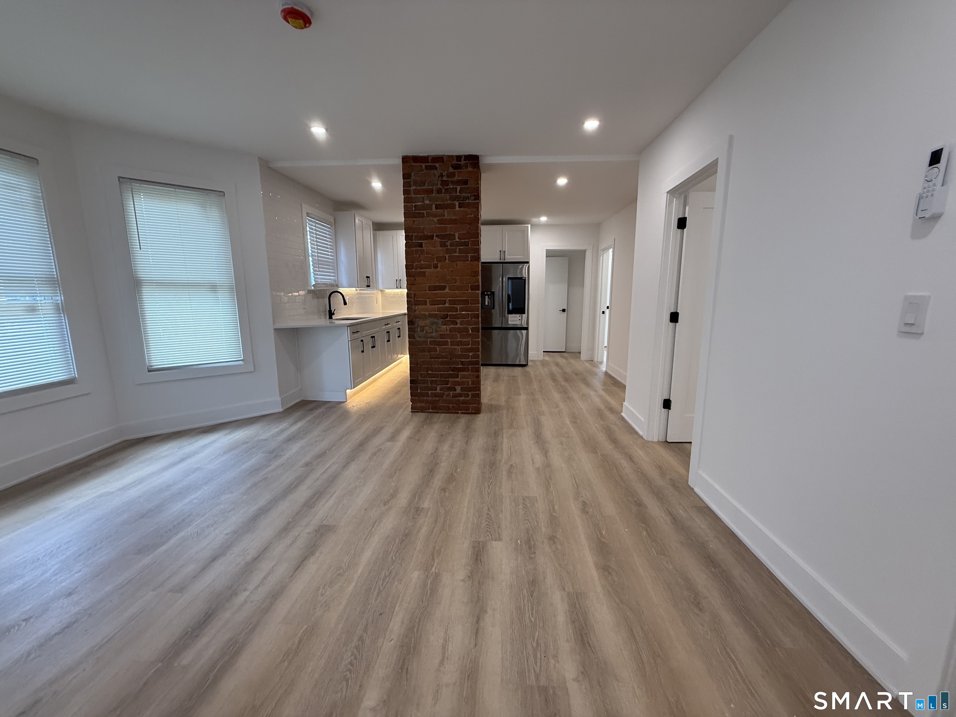 21-23 Elliott Street Hartford CT 06114