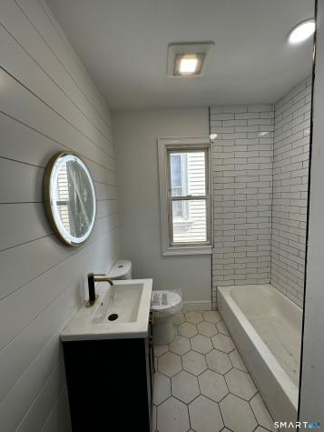 82 Howard Avenue New Haven CT 06519