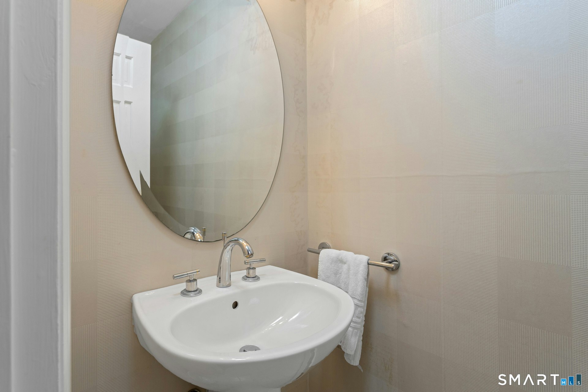 18 Cornelia Drive Greenwich CT 06830