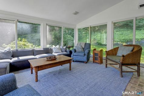 18 Cornelia Drive Greenwich CT 06830