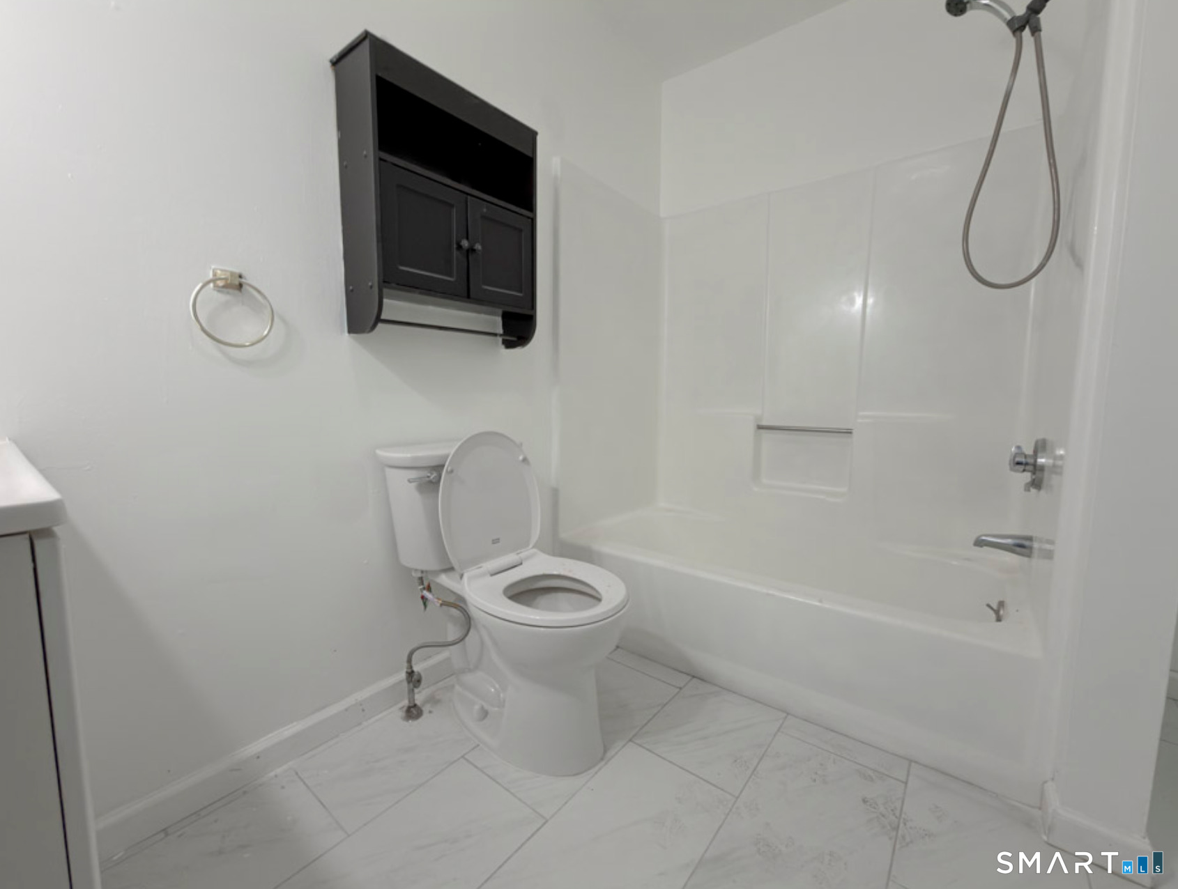 28 Santoro Street Waterbury CT 06704
