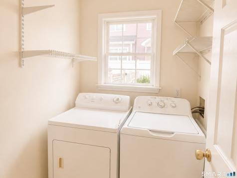 220 Castle Avenue Fairfield CT 06825