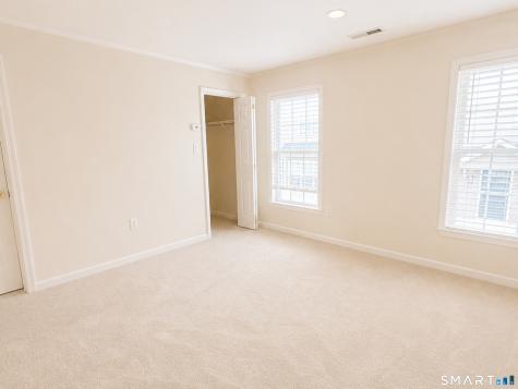 220 Castle Avenue Fairfield CT 06825