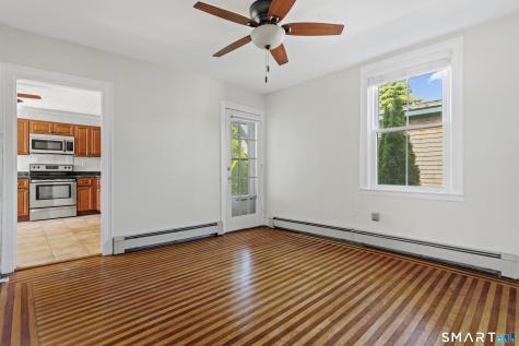 6 Church St (Mystic) Stonington CT 06378